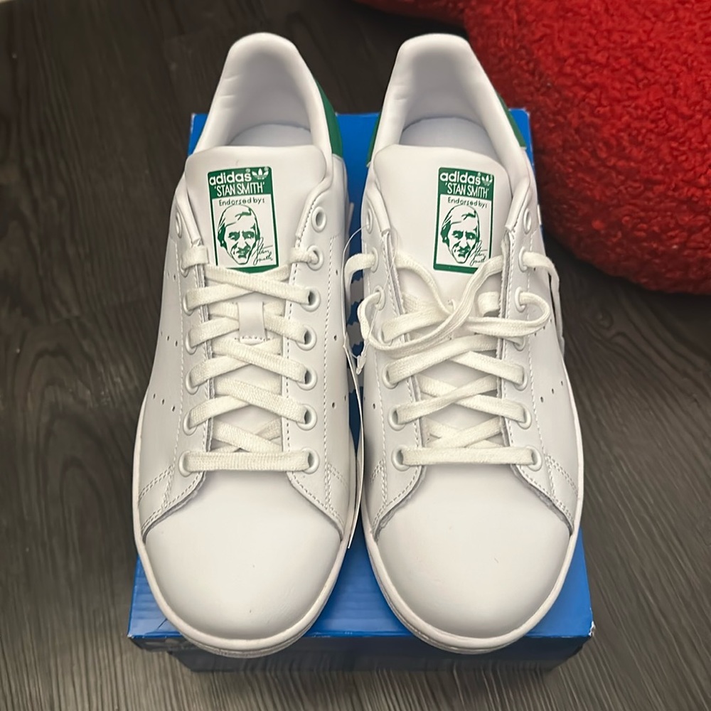 NWT: Stan Smith Shoes